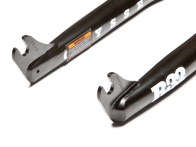 Odyssey R32 Forks - Image 4